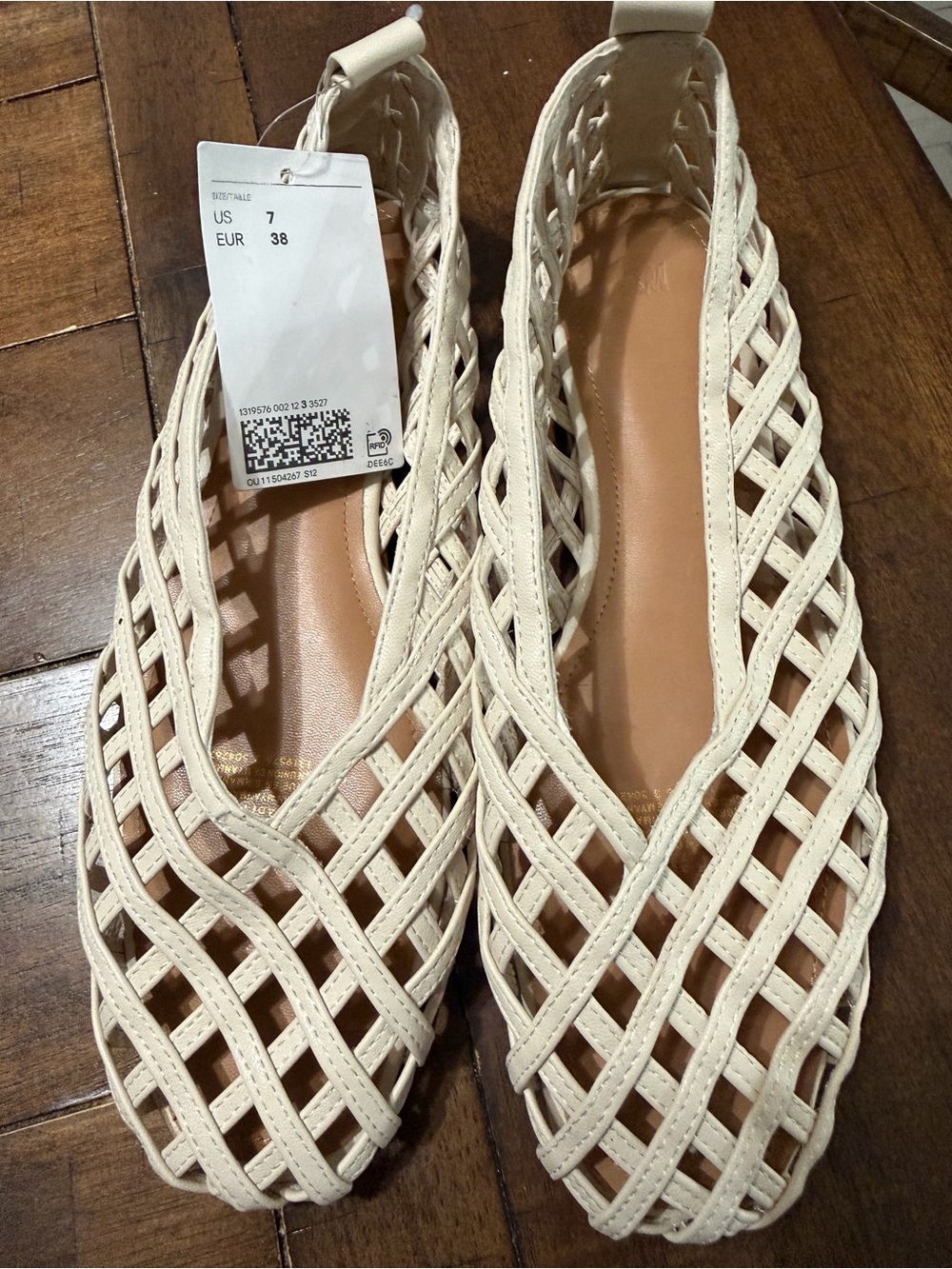 H&M Cream Woven Slingback Flats
